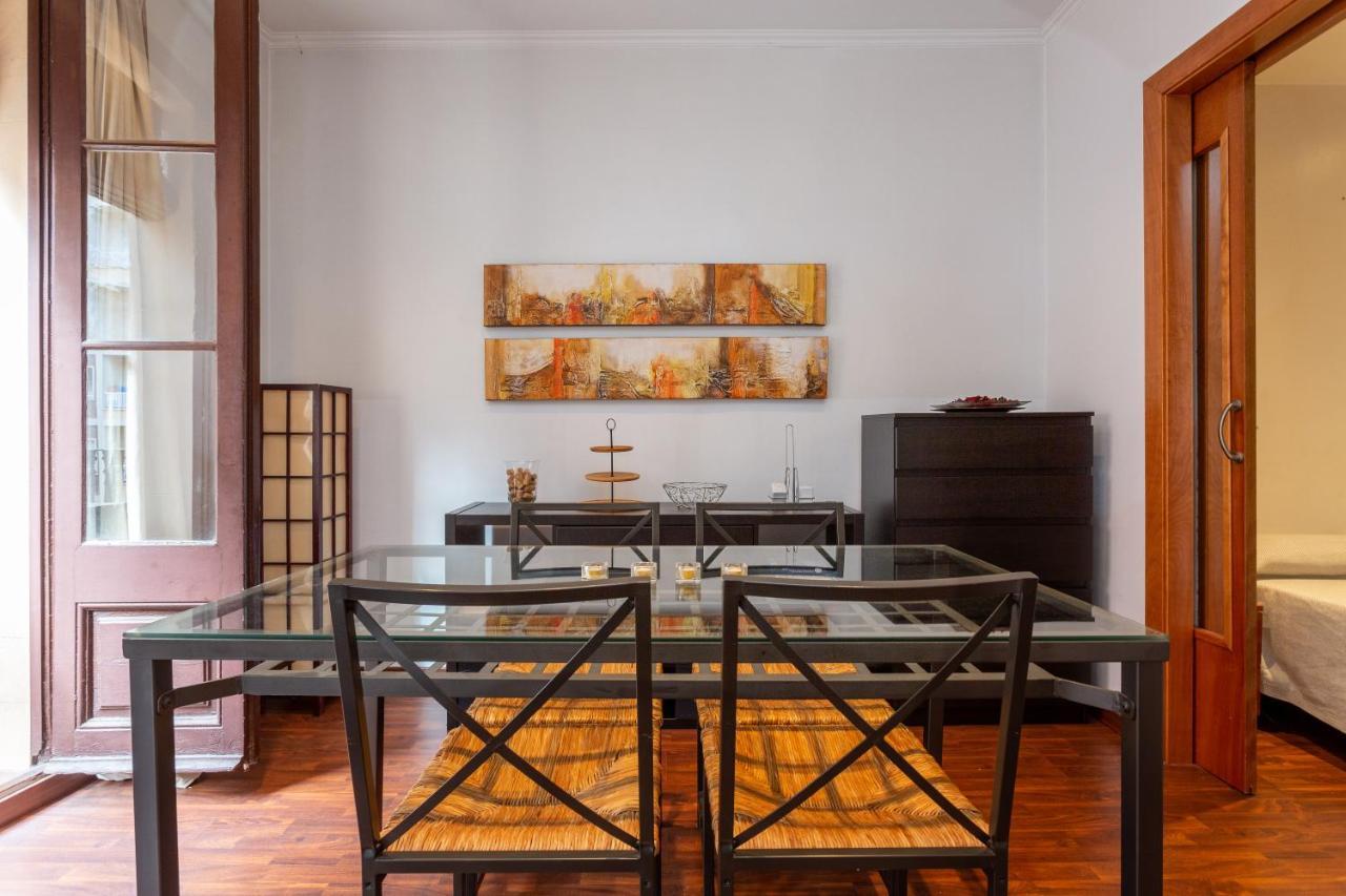 Aparteasy - Turo Park With Lovely Balcony 巴塞罗那 外观 照片